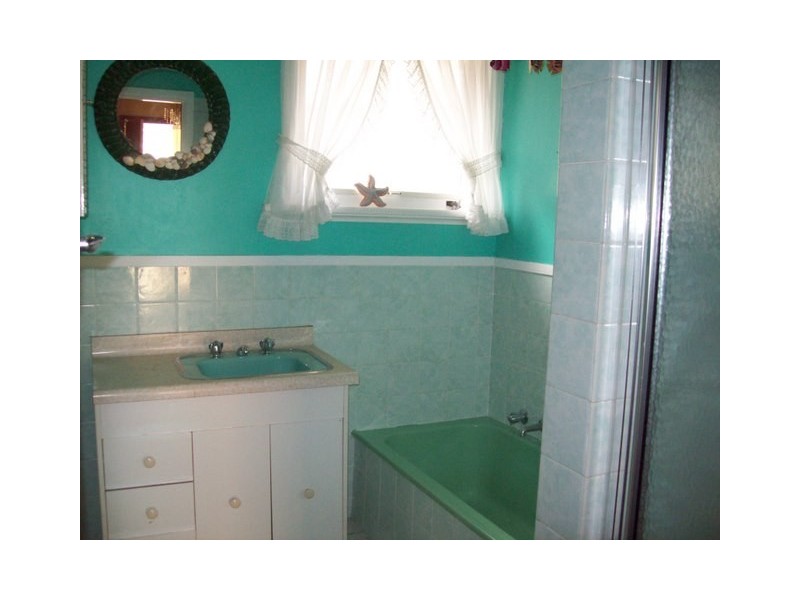 938 Heatherton Rd, Springvale South VIC 3172