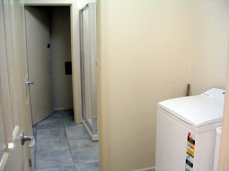 6 Corrigan St, Burwood VIC 3125