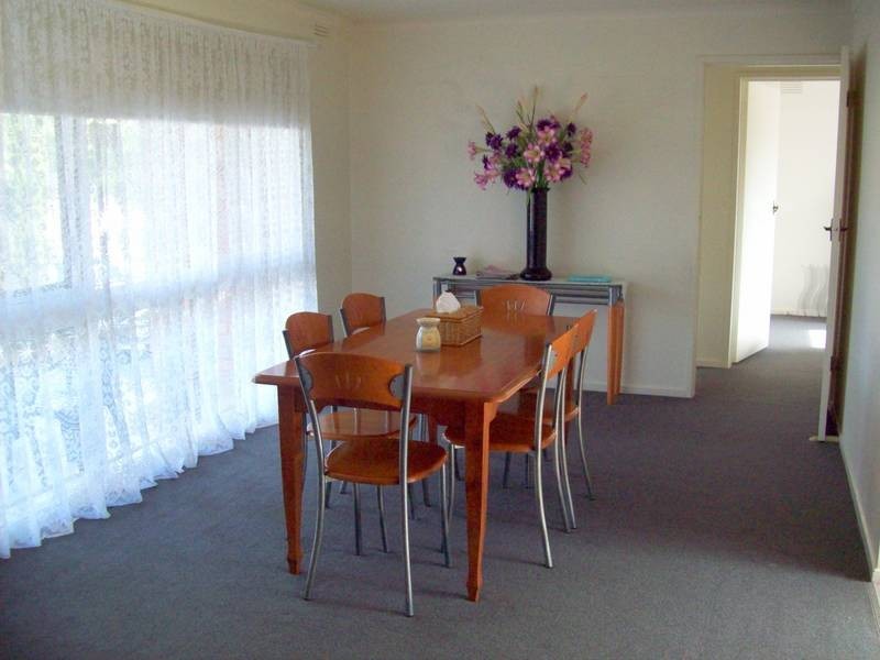 4 Galos Place, Noble Park North VIC 3174