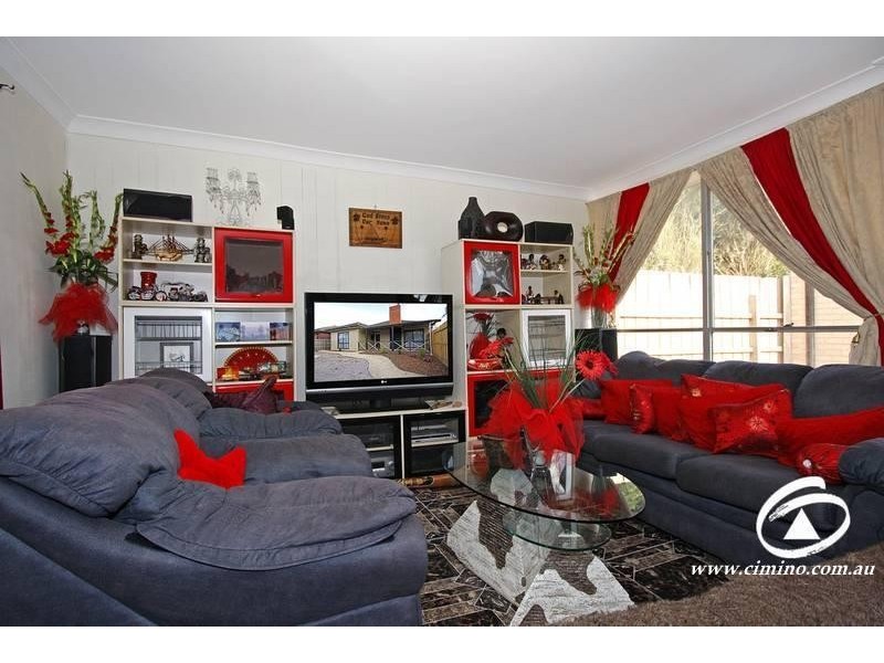 2 David St, Noble Park VIC 3174