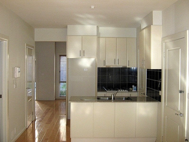 10/32 Stud Rd, Dandenong VIC 3175
