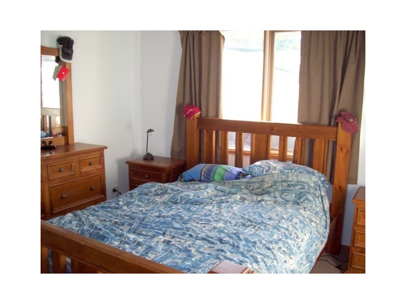 2/196 Corrigan Rd, Noble Park VIC 3174