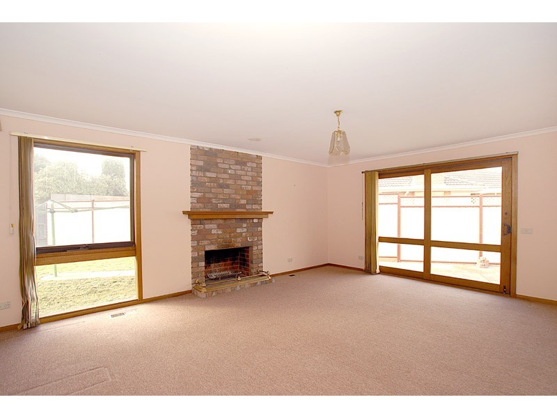 43 Cochrane Ave, Keysborough VIC 3173