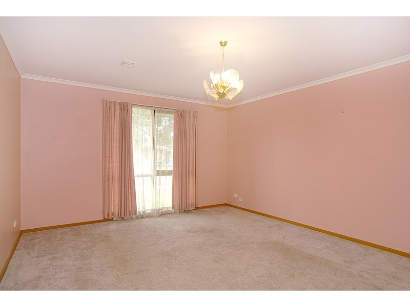 49 Sunnyvale Cres, Keysborough VIC 3173
