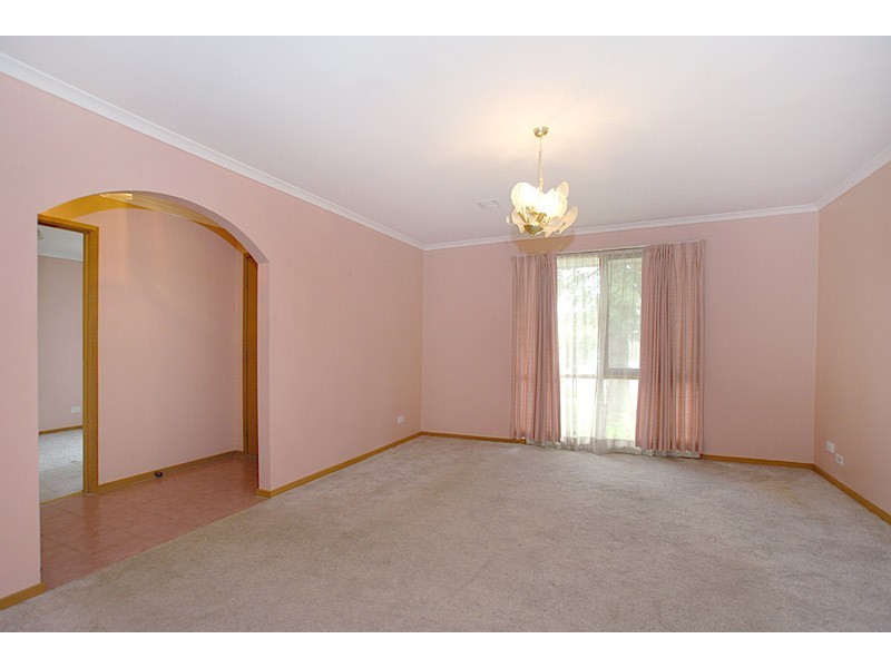 49 Sunnyvale Cres, Keysborough VIC 3173
