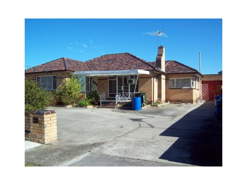 24 Allan St, Noble Park VIC 3174