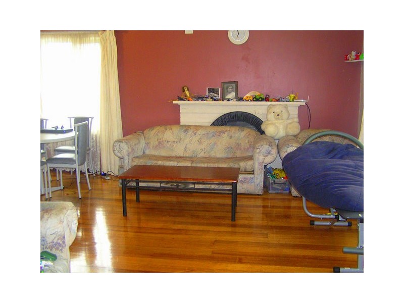 11 Kleine St, Noble Park VIC 3174