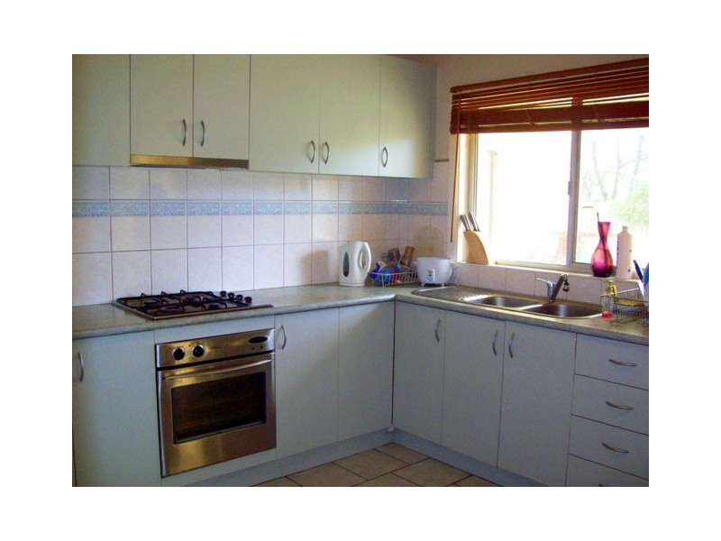 11 Kleine St, Noble Park VIC 3174