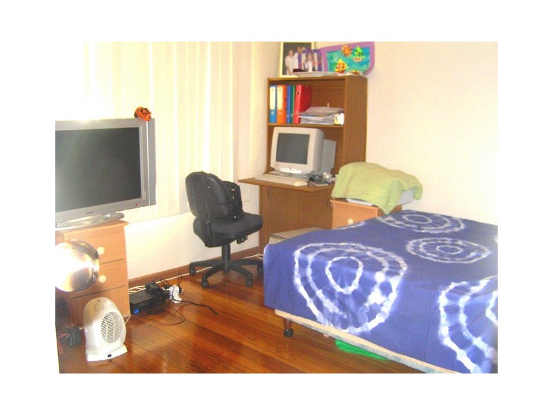 11 Kleine St, Noble Park VIC 3174