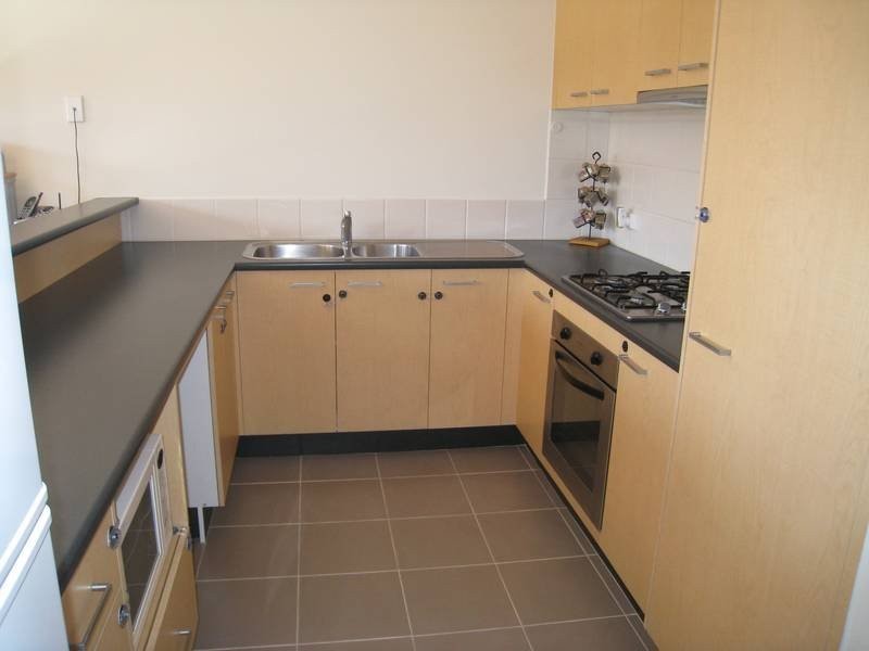 2/66 Dunblane Rd, Noble Park VIC 3174