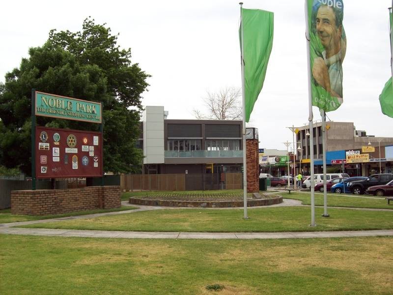 2/42 Dunblane Rd, Noble Park VIC 3174