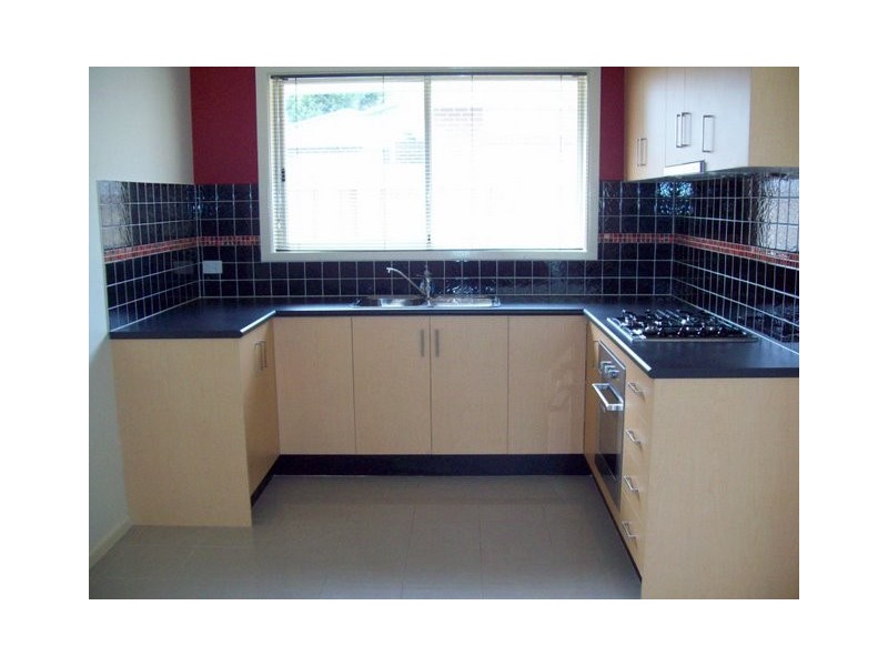 2/55 Ellt Crescent, Noble Park VIC 3174