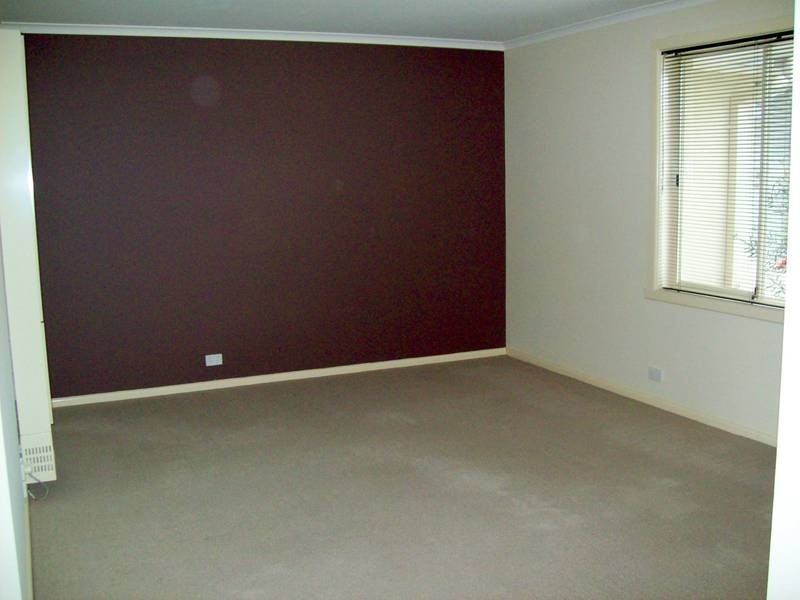 2/55 Ellt Crescent, Noble Park VIC 3174