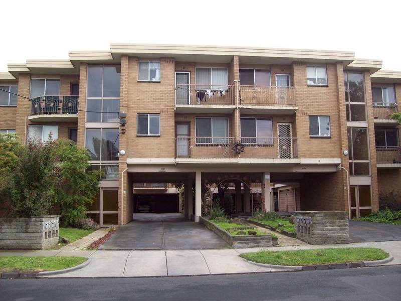 11/3 Alexandra Avenue, Elsternwick VIC 3185