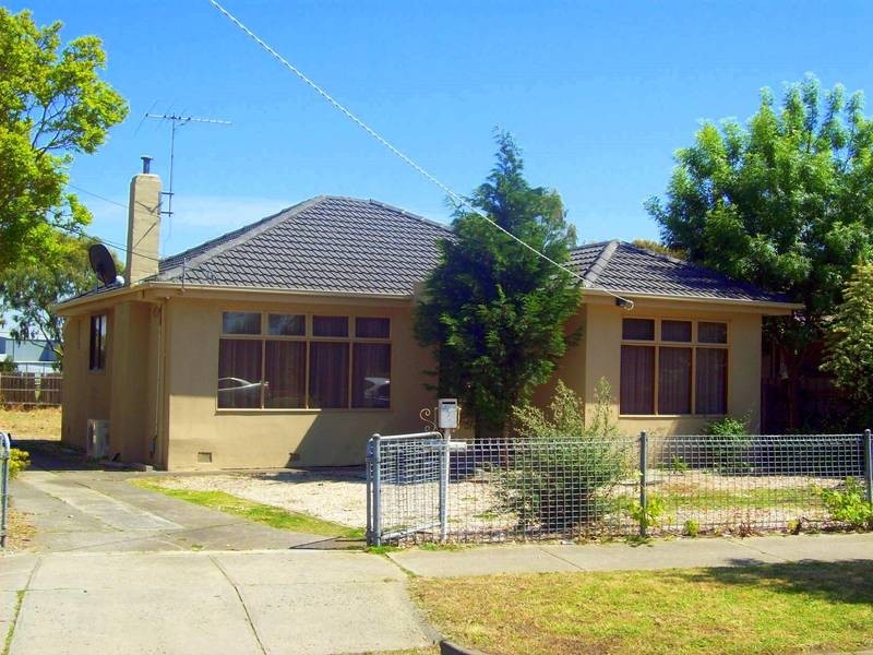 4 Dawn Avenue, Dandenong South VIC 3175