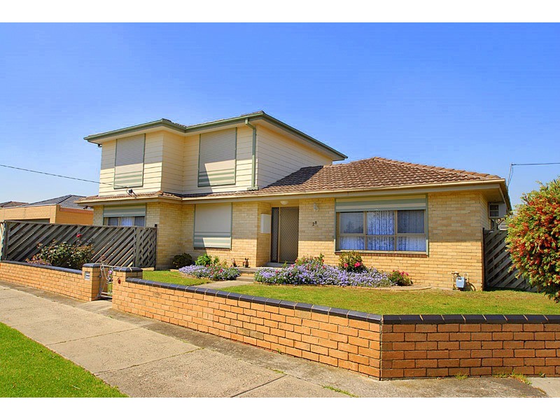28 Putt Gve, Keysborough VIC 3173