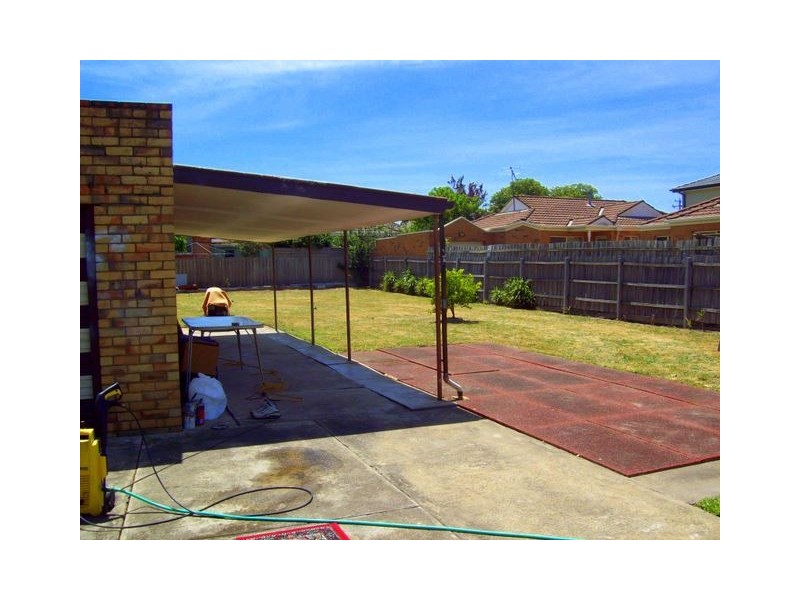 31 Kelvinside Rd, Noble Park VIC 3174