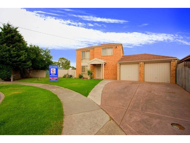 66 Fenton Crt, Keysborough VIC 3173