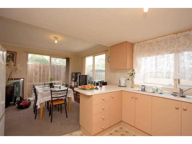 66 Fenton Crt, Keysborough VIC 3173