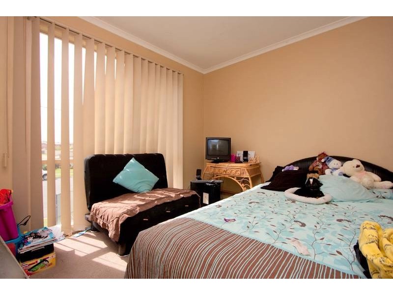 66 Fenton Crt, Keysborough VIC 3173