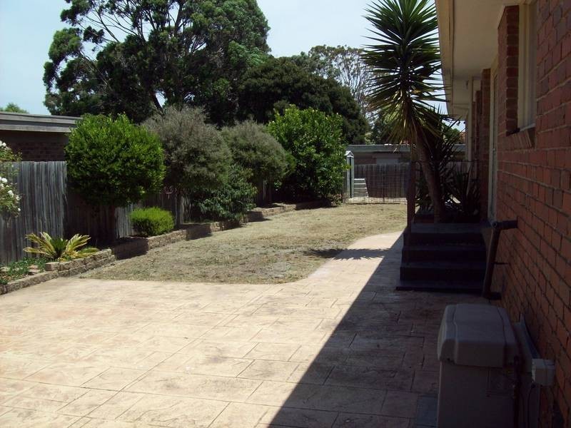 60 Kambara Drive, Mulgrave VIC 3170