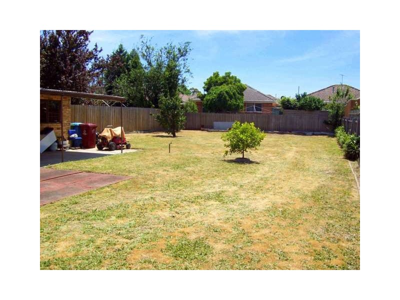 31 Kelvinside Road, Noble Park VIC 3174