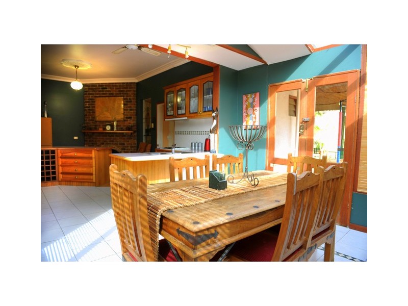 90 Dunblane Rd, Noble Park VIC 3174