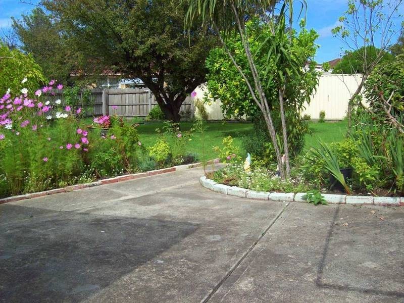 151 Lightwood Rd, Noble Park VIC 3174