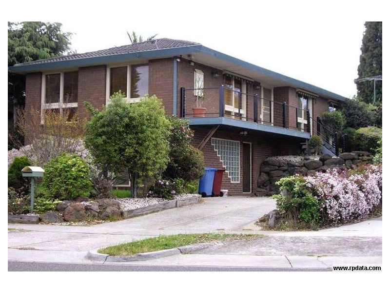 17 Kaye Court, Dandenong North VIC 3175