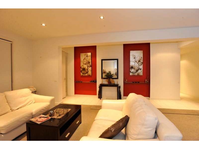 10 Rathdowne Way, Mulgrave VIC 3170