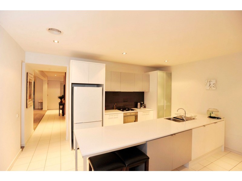 10 Rathdowne Way, Mulgrave VIC 3170