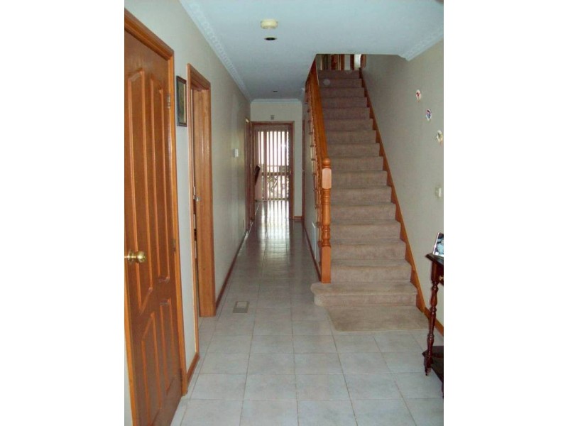 4 Don Eva Crt, Rowville VIC 3178