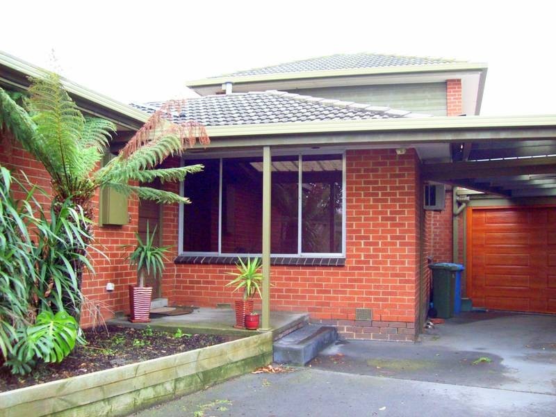 10 Mayfair Court, Keysborough VIC 3173