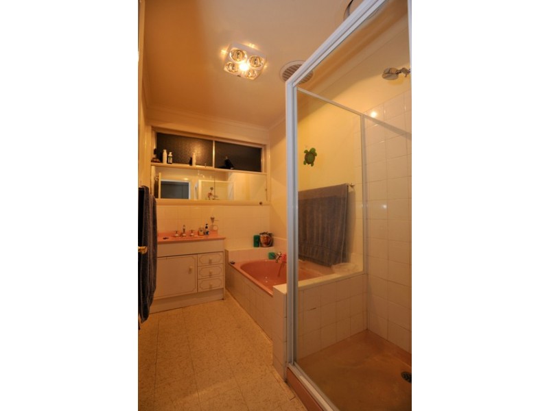 10 Mayfair Court, Keysborough VIC 3173