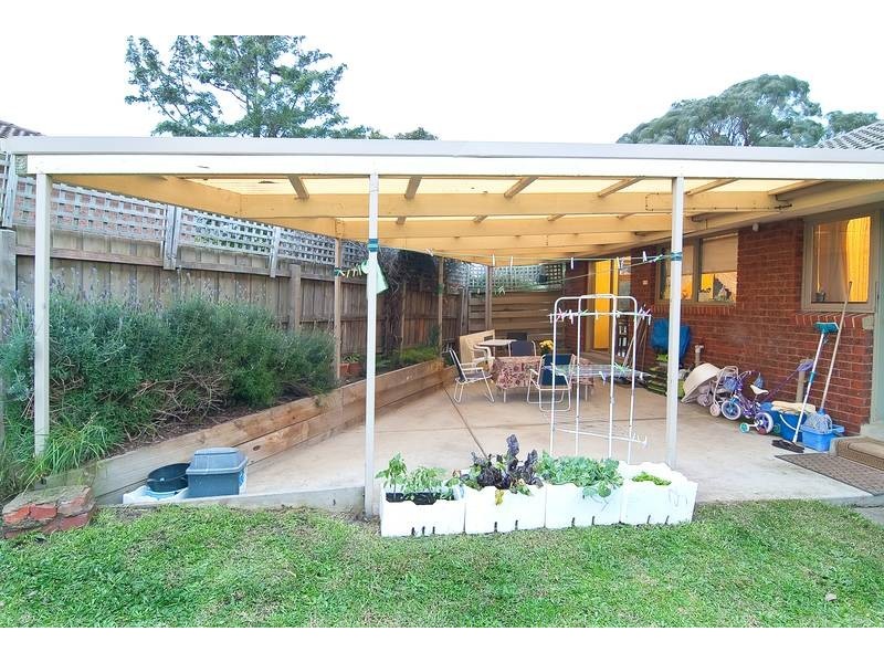 5 Surrey Close, Hallam VIC 3803