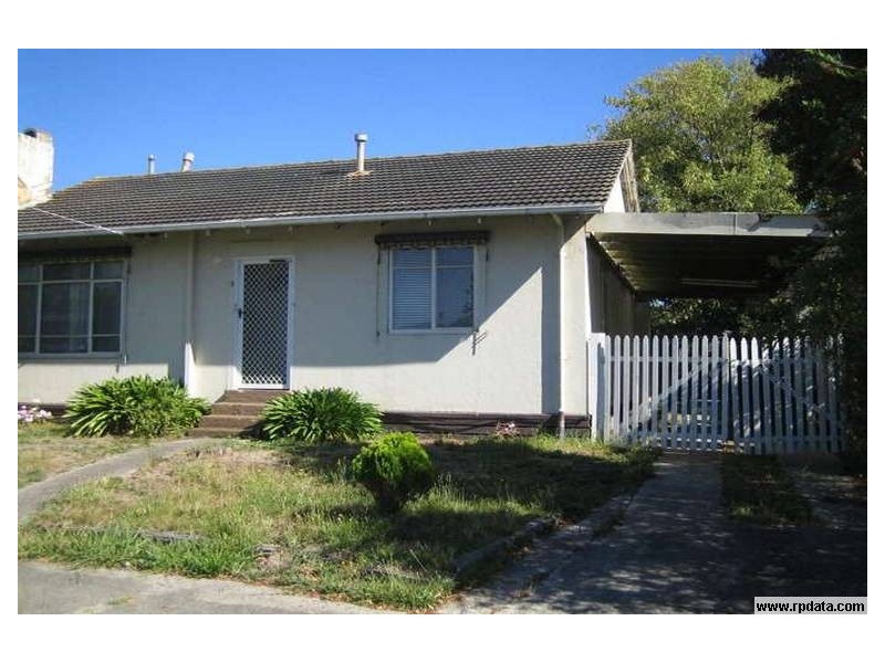 5 Page Court, Dandenong North VIC 3175