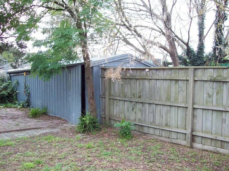 5 Page Court, Dandenong North VIC 3175