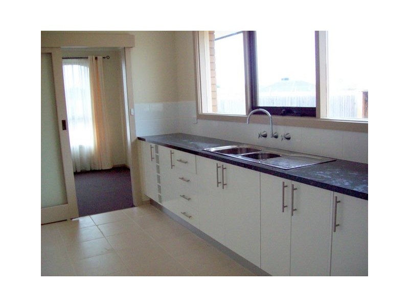 1/12 Mather Rd, Noble Park VIC 3174