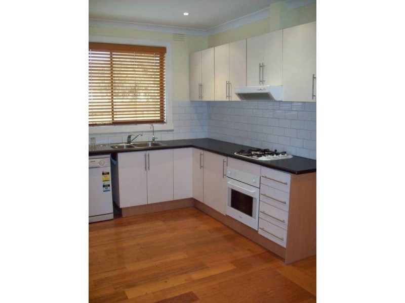 1/4 Dawn Avenue, Dandenong VIC 3175