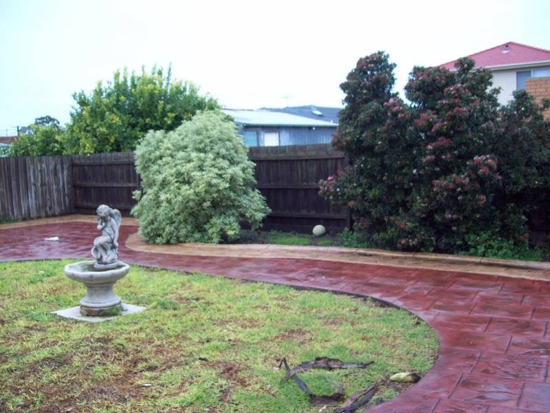 8 Ainsley Avenue, Noble Park VIC 3174