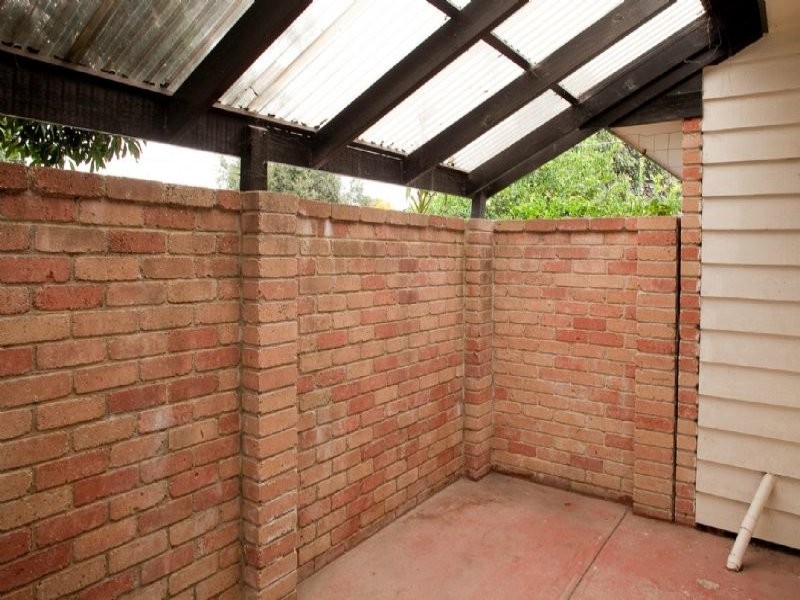 5 Devon Court, Dandenong VIC 3175
