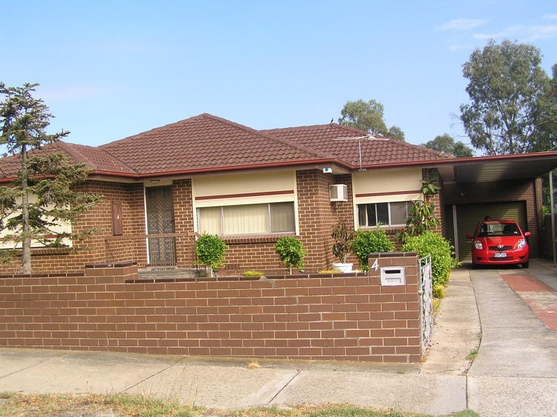 4 Tadstan Court, Clayton South VIC 3169