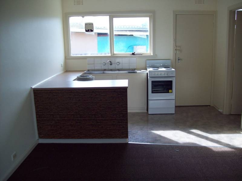 3/13 Furnew Street, Springvale VIC 3171