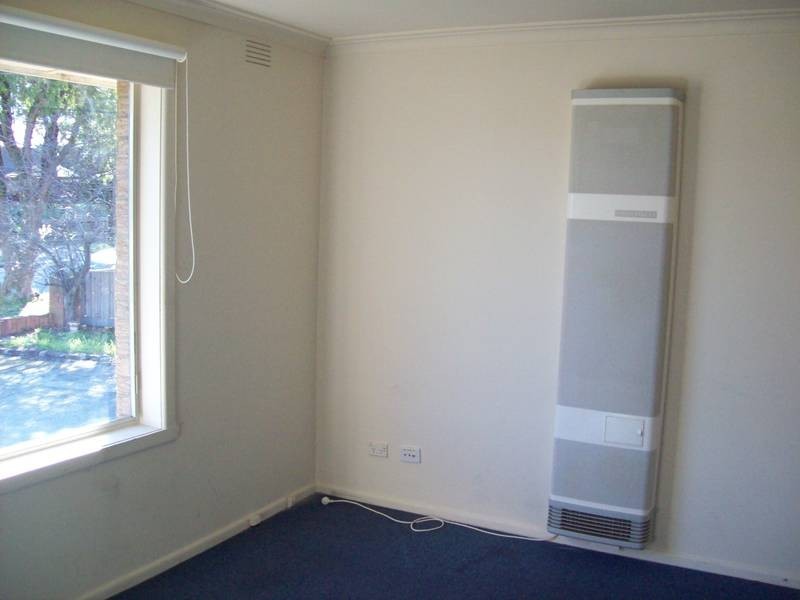 1/4 Allwen Court, Clayton South VIC 3169