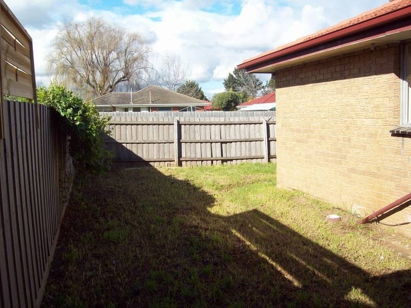 1/4 Allwen Court, Clayton South VIC 3169