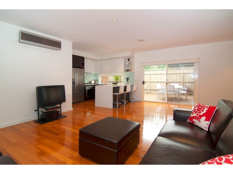 1/132 Lightwood Road, Noble Park VIC 3174