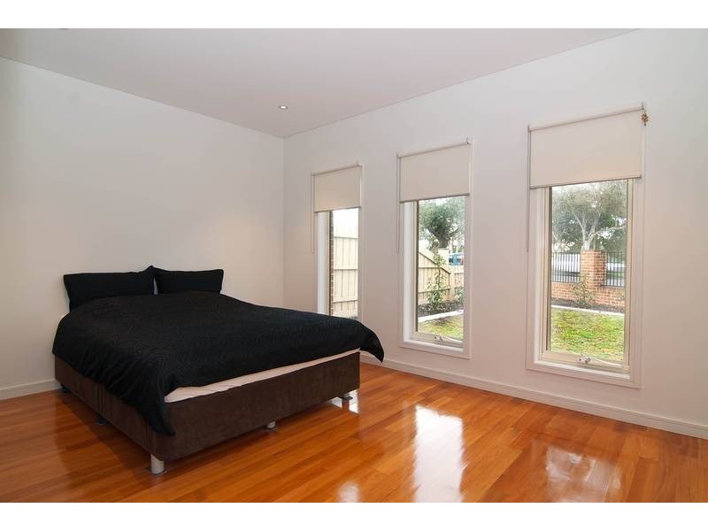 1/132 Lightwood Road, Noble Park VIC 3174