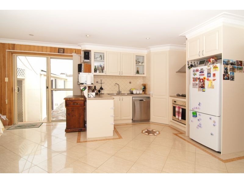 8 Sandala Court, Dandenong VIC 3175