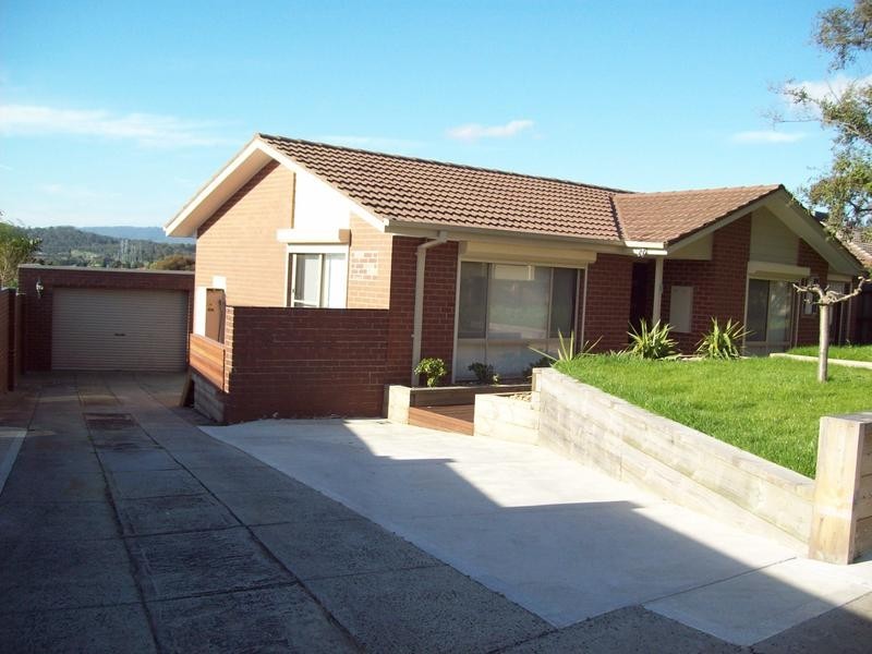 7 Scotsburn Way, Endeavour Hills VIC 3802