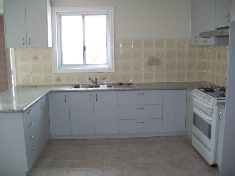 4 Barlow Street, Keysborough VIC 3173